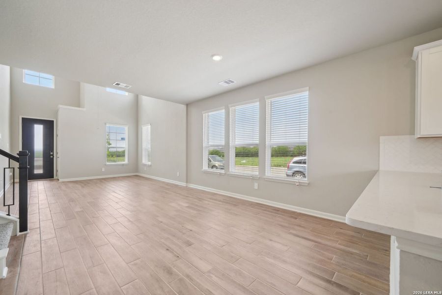 Spacious, unfurnished interior of a new home in Legendary Trails - Premier Series, Cibolo (Image 31).