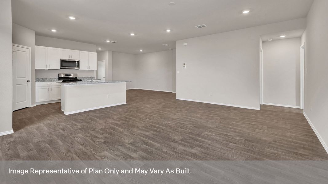Spacious, unfurnished interior of a new home in Bollinger, Maxwell (Image 20).