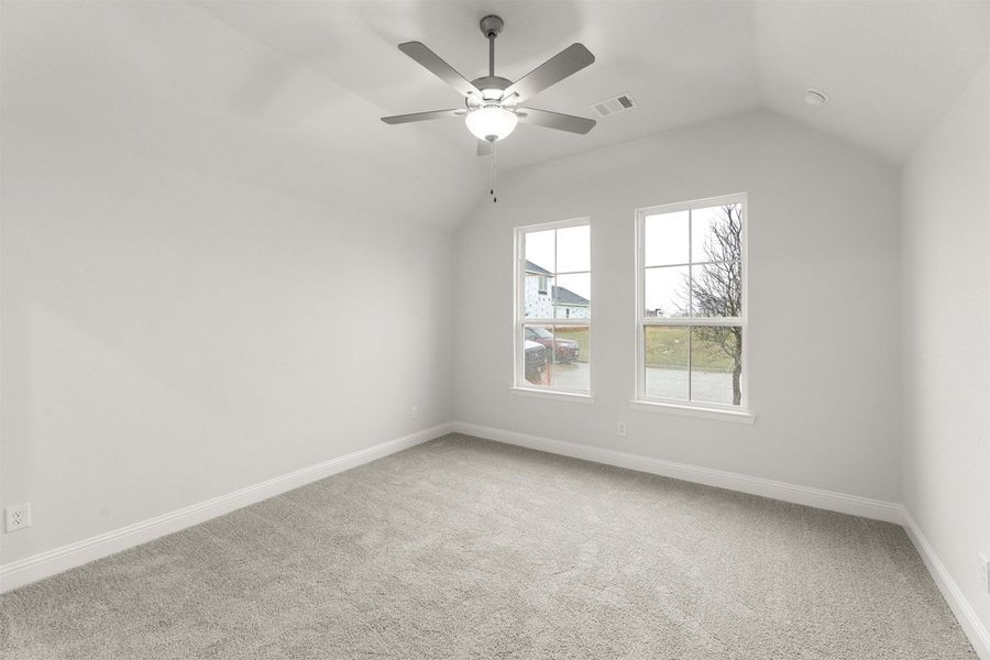 Representative unfurnished interior of a home built from the Campion by Pacesetter Homes in La Terra at Uptown Celina, Celina (Image 32).