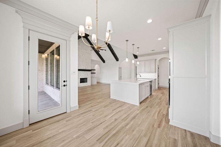 Image 22 of a home in Vintage Oaks.