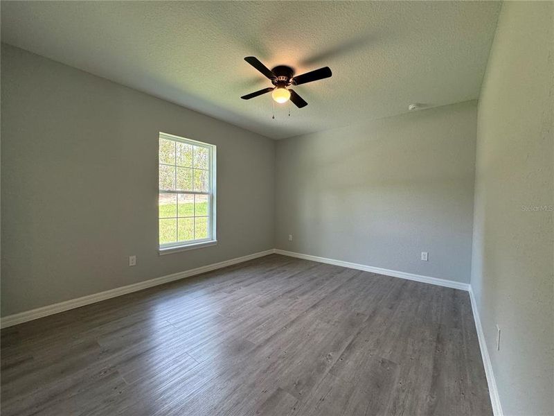 Spacious, unfurnished interior of a new home in , Ocala (Image 14).