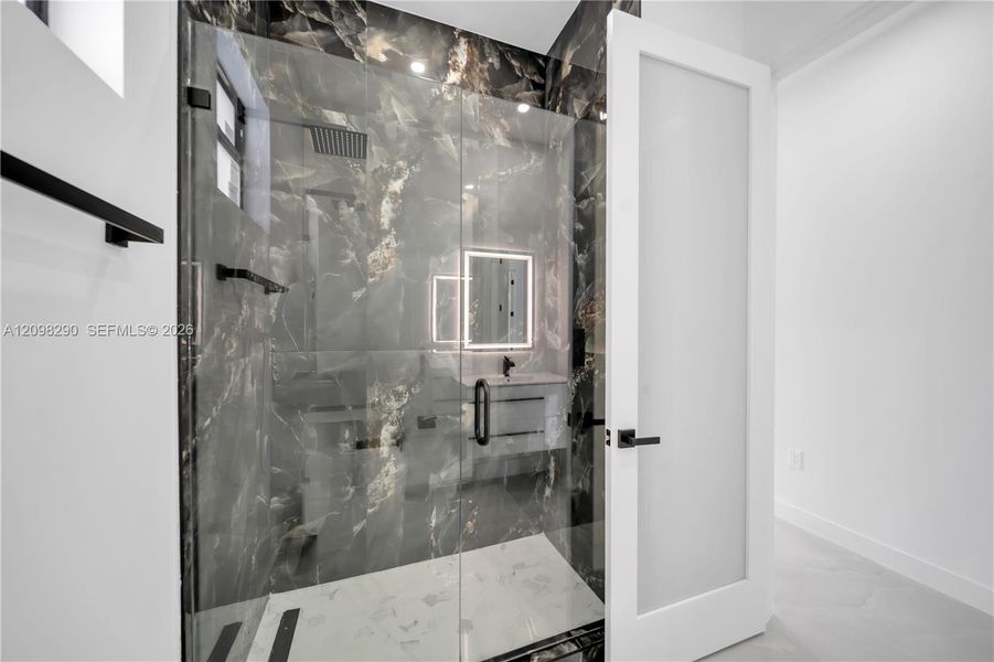 Image 38 of a home in .