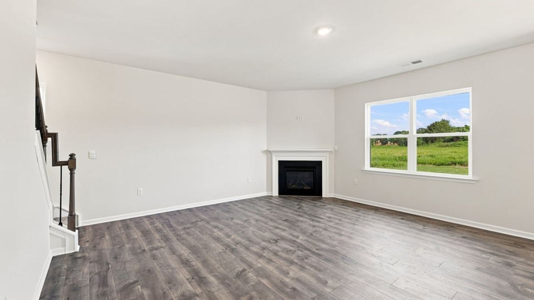 Spacious, unfurnished interior of a new home in Baxter Village, Boiling Springs (Image 22).