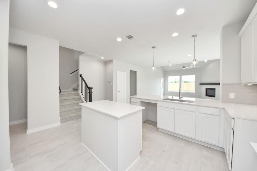 This generously spacious kitchen is a dream realized! This generously spacious kitchen is a dream realized!