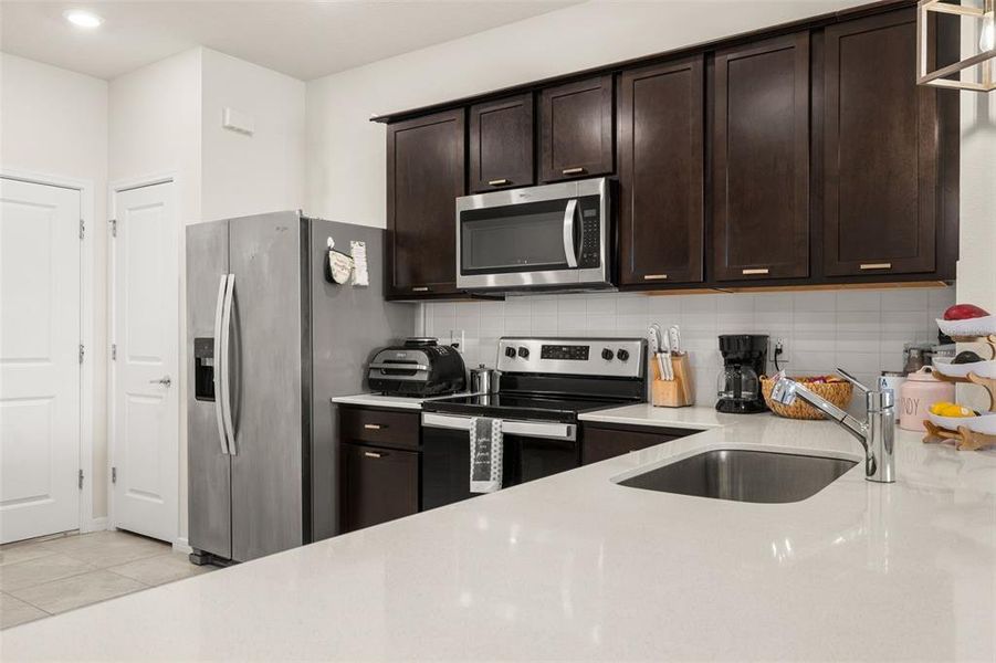Furnished interior view inside a new home in , Davenport (Image 16).