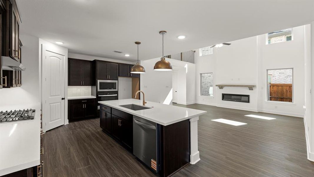 18. 1417 Tipperary - Kitchen (3)