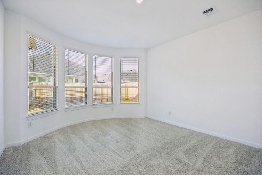 Spacious, unfurnished interior of a new home in Windcress, Cove (Image 13).