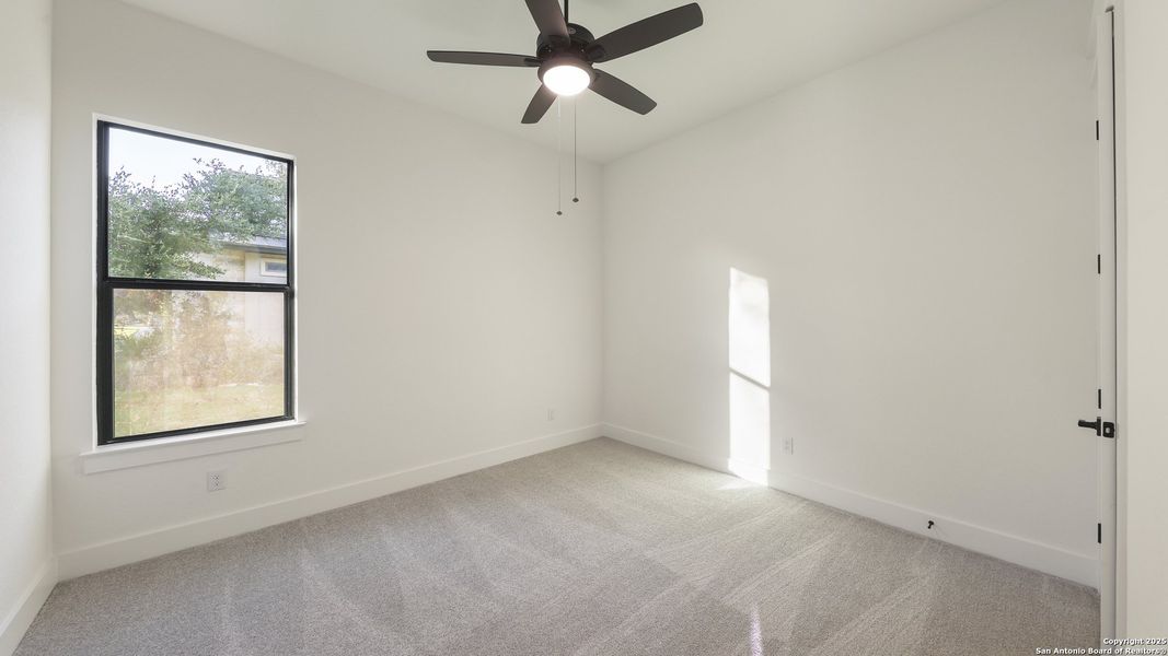 Spacious, unfurnished interior of a new home in , New Braunfels (Image 20).