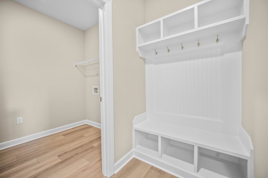 Spacious, unfurnished interior of a new home in Waterbridge, Myrtle Beach (Image 20).