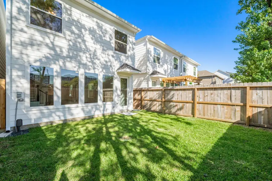 Similar Home by Builder Similar Home by Builder