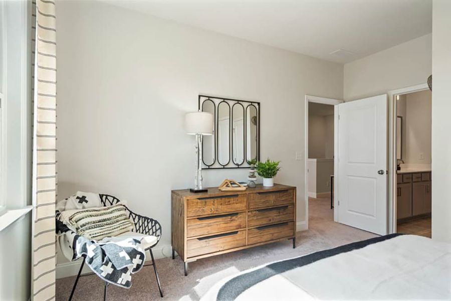 Representative furnished interior of a home built from the Sumner by Taylor Morrison in Bailey Fence, Dacula (Image 53).