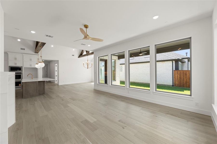 Spacious, unfurnished interior of a new home in Windsong Ranch – 61′, Prosper (Image 53). Spacious, unfurnished interior of a new home in Windsong Ranch – 61′, Prosper (Image 53).