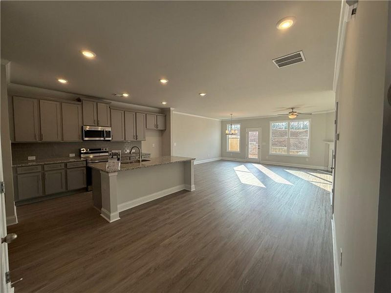 Image 16 of a home in Somerset at Riverbrook.