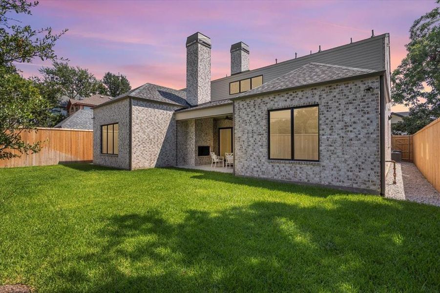 Front exterior of a new home in , Dallas, TX, highlighting curb appeal (Image 24). Front exterior of a new home in , Dallas, TX, highlighting curb appeal (Image 24).