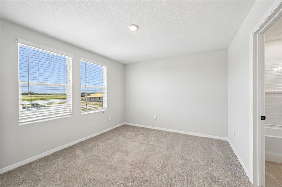 Spacious, unfurnished interior of a new home in , Parrish (Image 21).