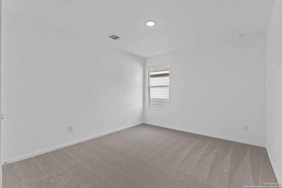 Spacious, unfurnished interior of a new home in Voss Farms: Watermill Collection, New Braunfels (Image 14). Spacious, unfurnished interior of a new home in Voss Farms: Watermill Collection, New Braunfels (Image 14).