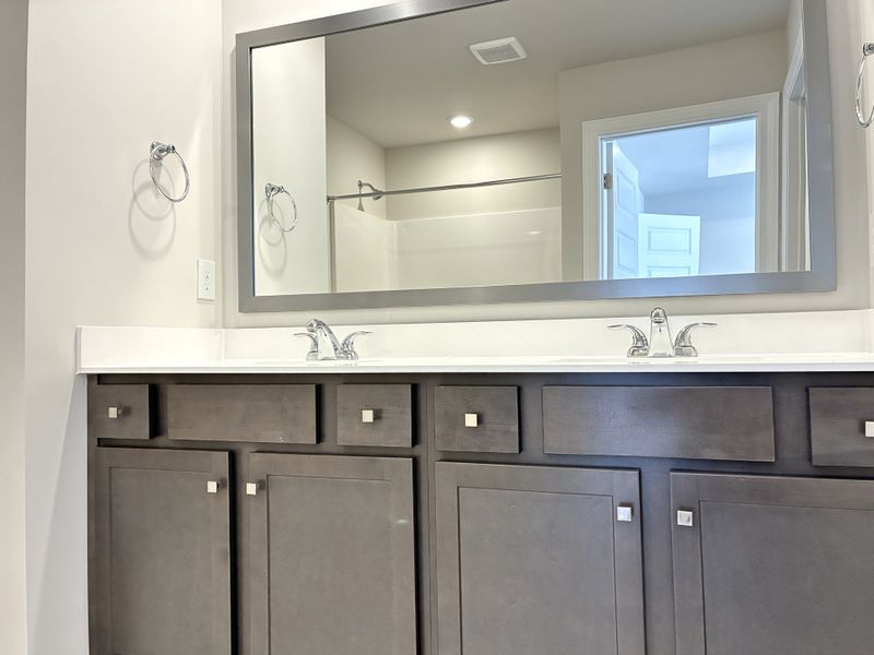 Close-up of interior finishes inside a home in Miller Park, Greenville (Image 9).