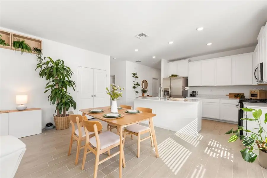 Furnished interior view inside a new home in Country Lane Estates, Williston (Image 16).
