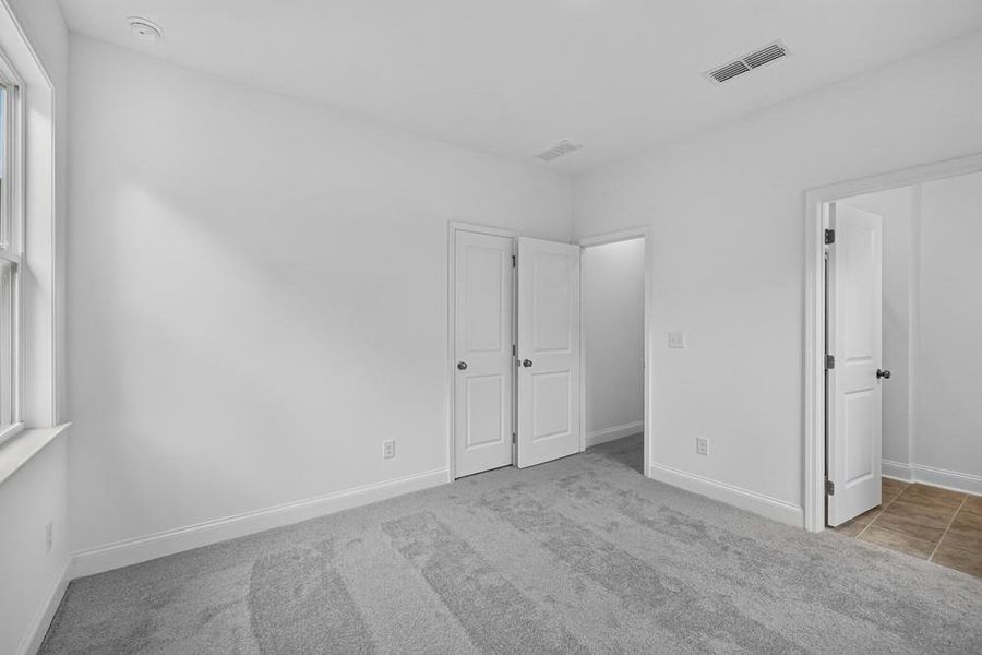 Spacious, unfurnished interior of a new home in Bennett Farm, Loganville (Image 28). Spacious, unfurnished interior of a new home in Bennett Farm, Loganville (Image 28).