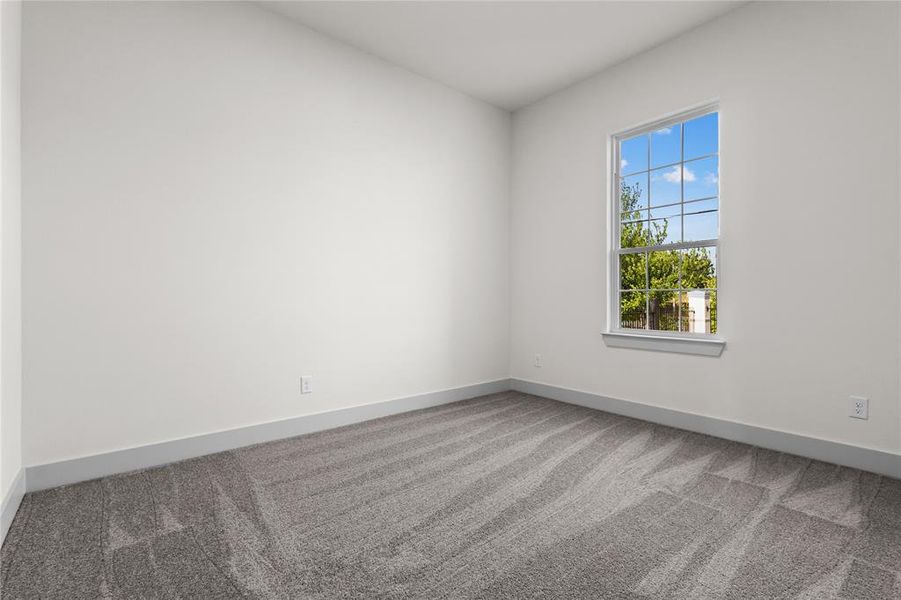 Spacious, unfurnished interior of a new home in , Dallas (Image 14).