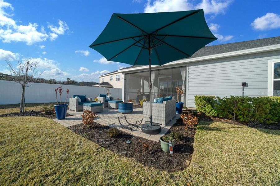 Exterior details and patio area of a home in , Ocala (Image 31).