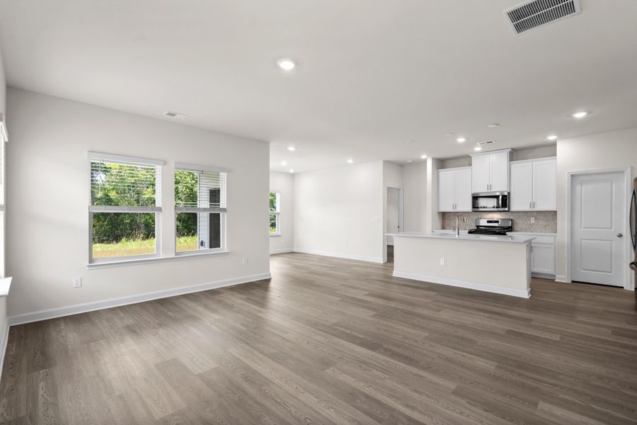 Spacious, unfurnished interior of a new home in Palmetto Place, Longs (Image 20). Spacious, unfurnished interior of a new home in Palmetto Place, Longs (Image 20).
