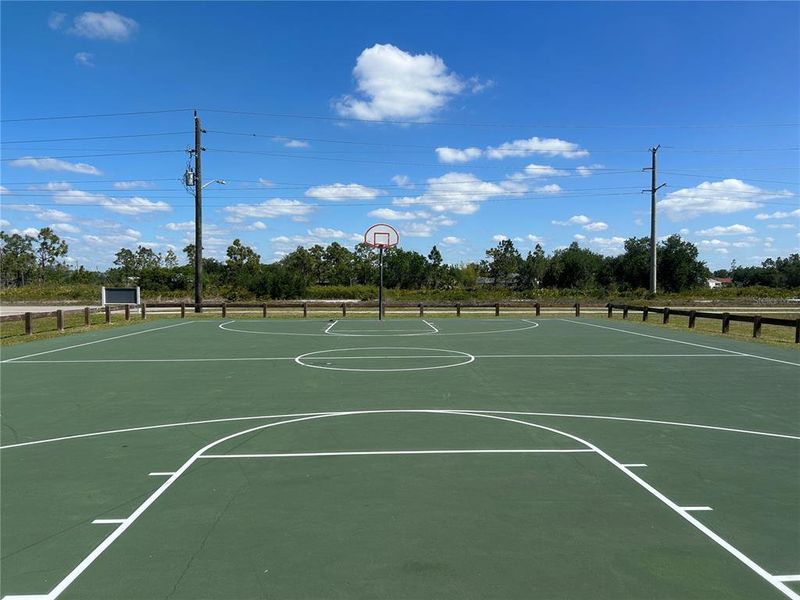 Image 32 of a home in Deep Creek.