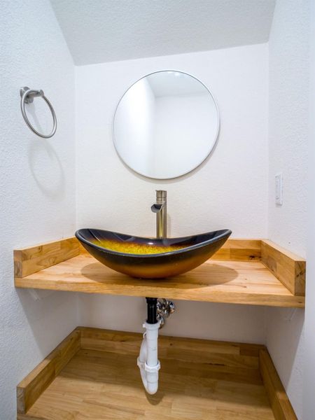 Close-up of interior finishes inside a home in , Granite Shoals (Image 12).