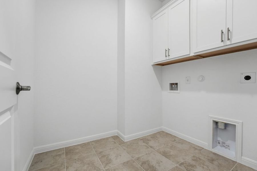 Spacious, unfurnished interior of a new home in Lisso, Pflugerville (Image 22).