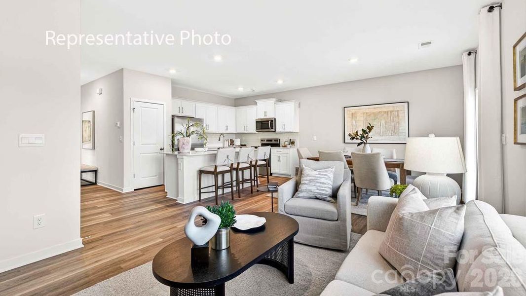 Furnished interior view inside a new home in Stanton, Richburg (Image 10).