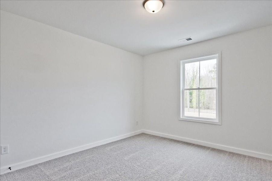 Spacious, unfurnished interior of a new home in River Walk Place, Lawrenceville (Image 21).