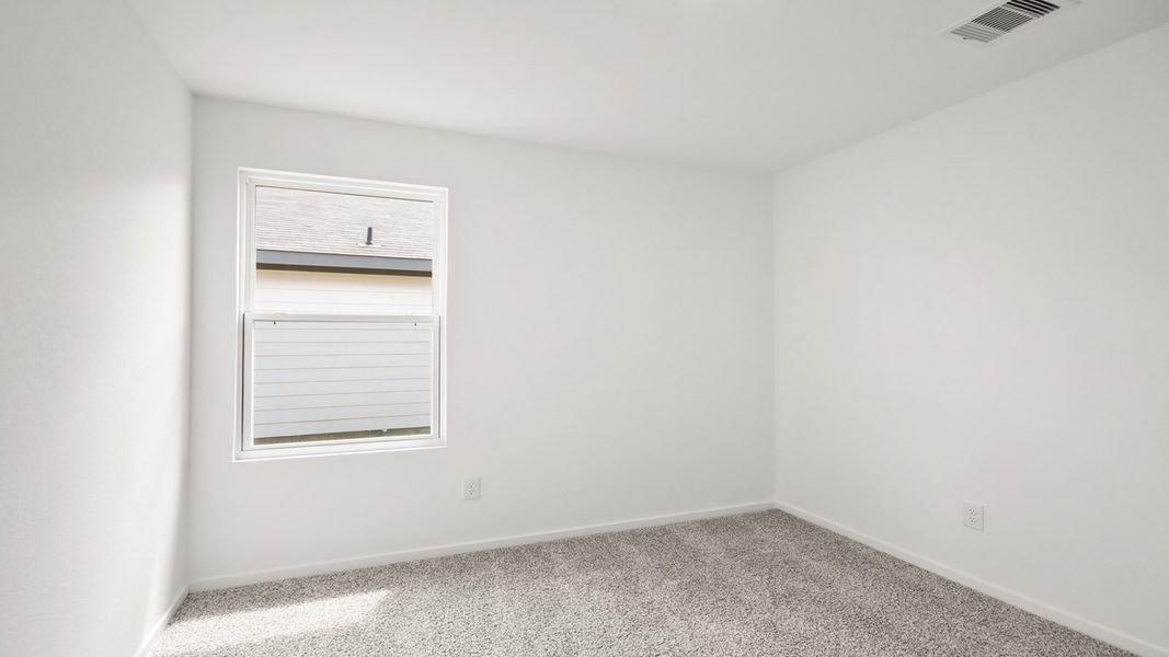 Representative unfurnished interior of a home built from the Estero by D.R. Horton in Sunset Valley, Hockley (Image 14).
