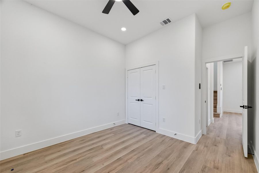 Spacious, unfurnished interior of a new home in , Houston (Image 28). Spacious, unfurnished interior of a new home in , Houston (Image 28).
