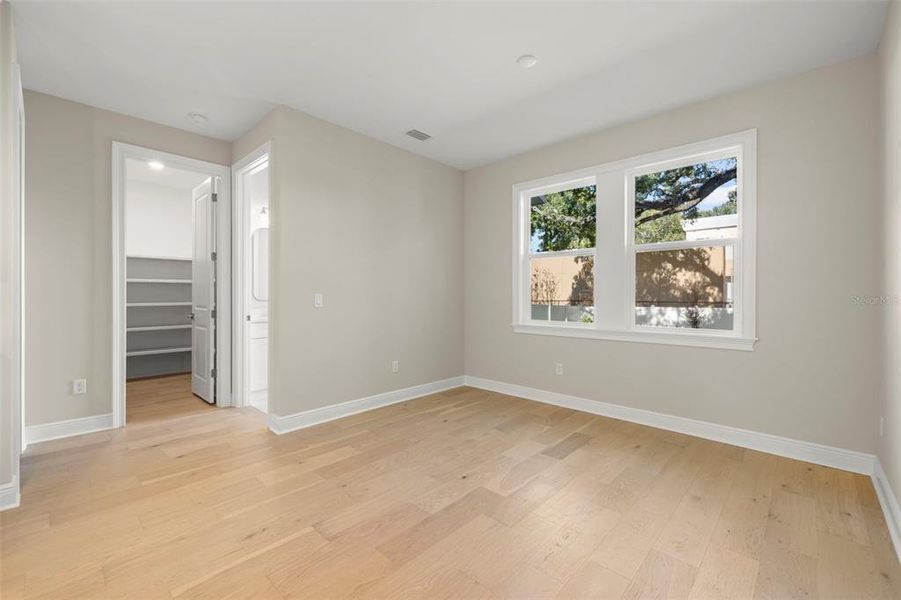 Spacious, unfurnished interior of a new home in , Tampa (Image 27). Spacious, unfurnished interior of a new home in , Tampa (Image 27).
