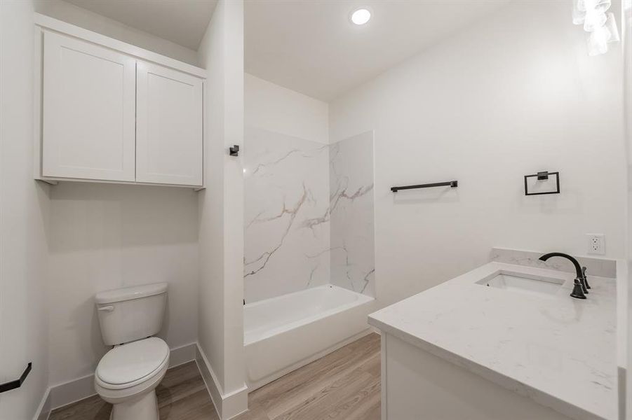 Furnished interior view inside a new home in , Fort Worth (Image 16). Furnished interior view inside a new home in , Fort Worth (Image 16).