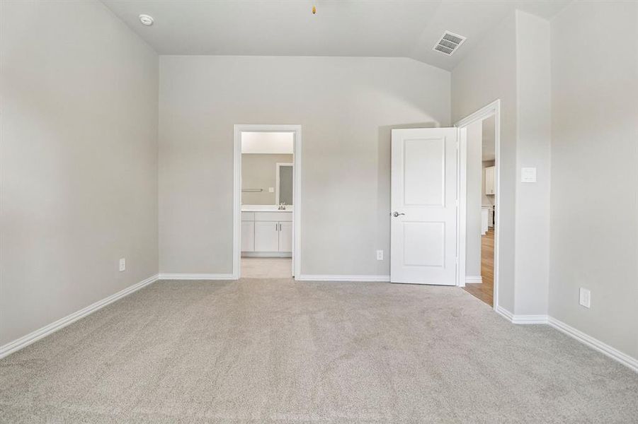Photo is not of the actual home, but is an inspirational photo of builder’s model home and may depict options, furnishings, and/or decorator features that are not included.