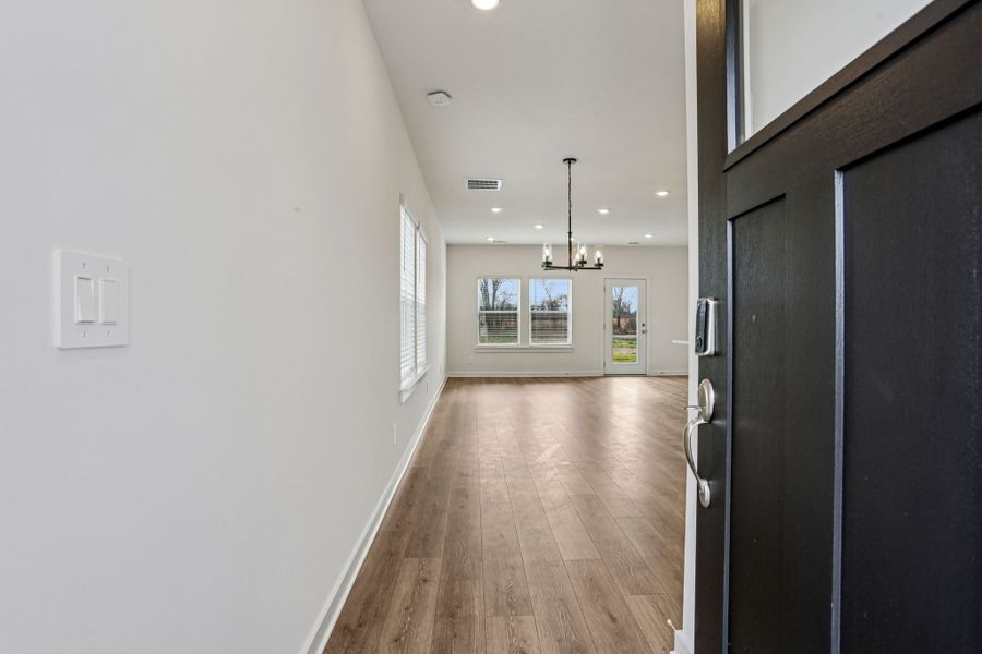 Spacious, unfurnished interior of a new home in Greystone - Parc Townhomes, Smyrna (Image 8).