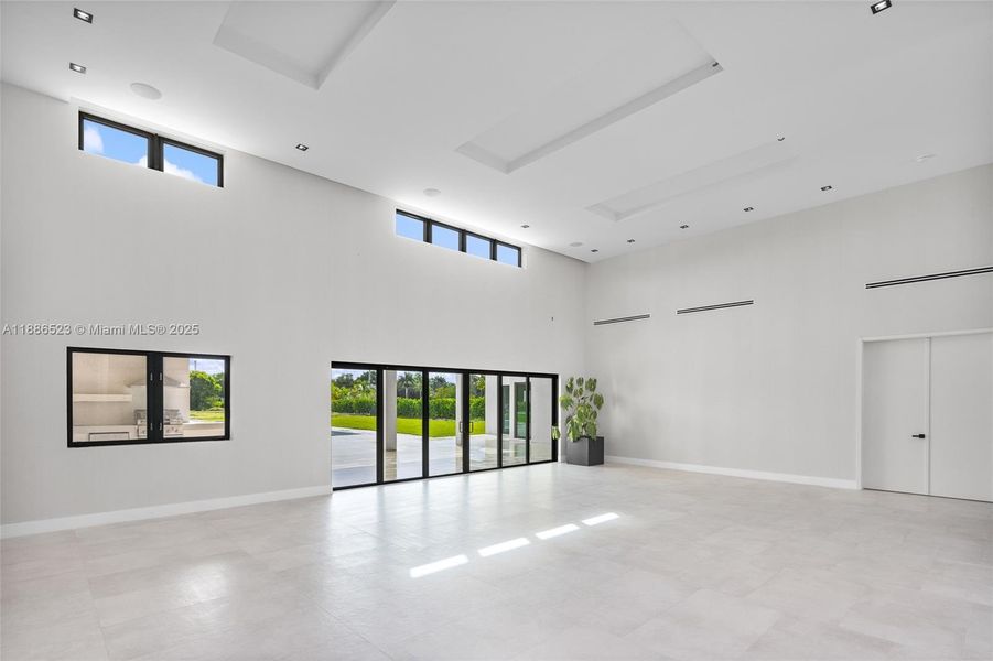 Image 34 of a home in .