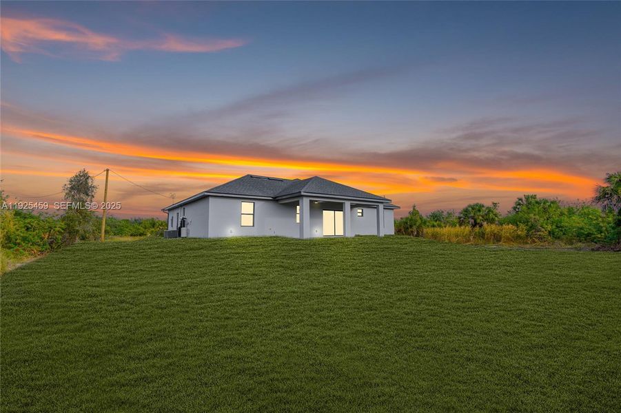 Exterior details and patio area of a home in , Lehigh Acres (Image 3).