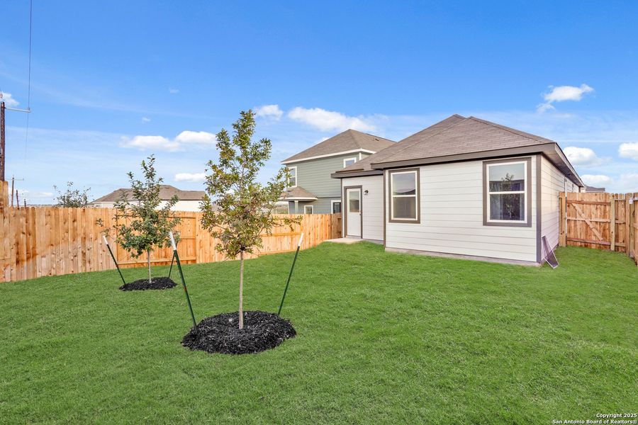 Exterior details and patio area of a home in Katzer Ranch, Converse (Image 18).