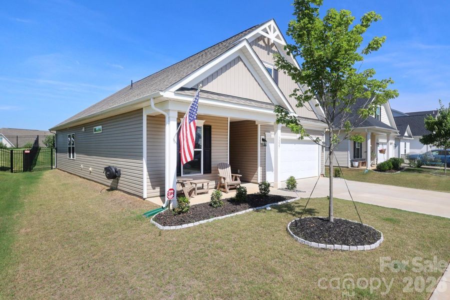 Image 44 of a home in . Image 44 of a home in .