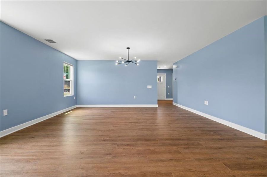 Spacious, unfurnished interior of a new home in , Dallas (Image 18).