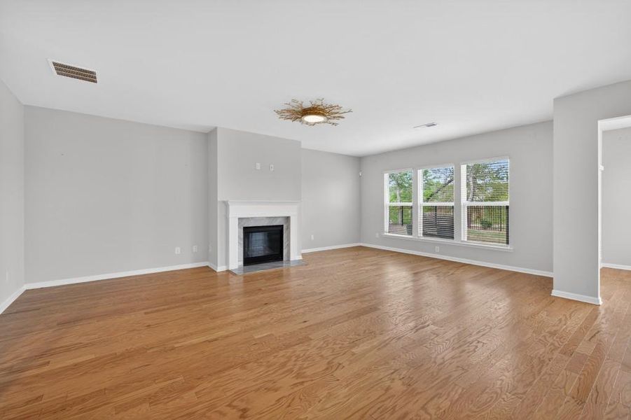 Spacious, unfurnished interior of a new home in Reunion, Flowery Branch (Image 53).