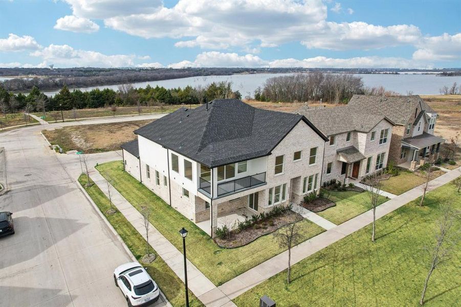 Image 35 of a home in .