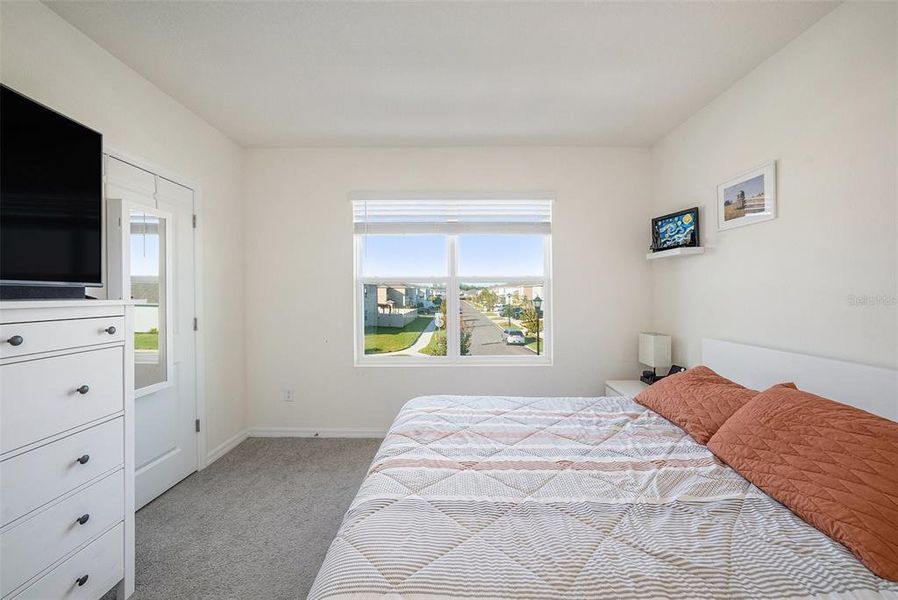Furnished interior view inside a new home in , Wesley Chapel (Image 10).