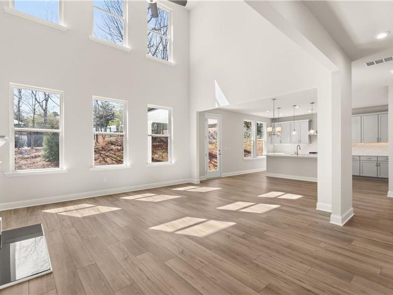 Spacious, unfurnished interior of a new home in Melody Lakeside Estates, Buford (Image 17).