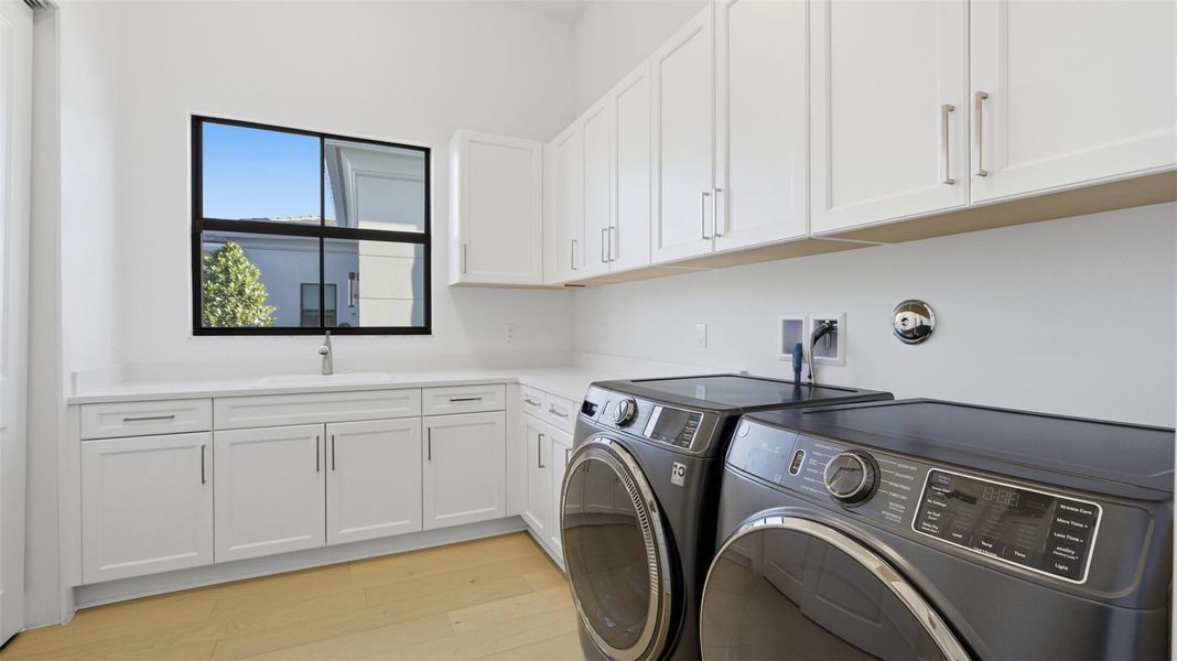 Furnished interior view inside a new home in Artistry Palm Beach, Palm Beach Gardens (Image 7). Furnished interior view inside a new home in Artistry Palm Beach, Palm Beach Gardens (Image 7).