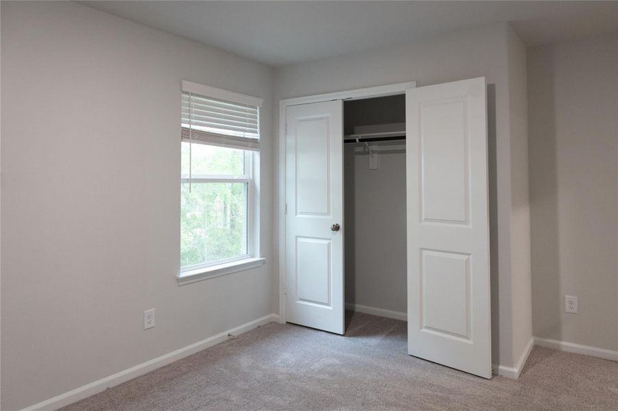 Image 23 of a home in Lakes at Black Oak.