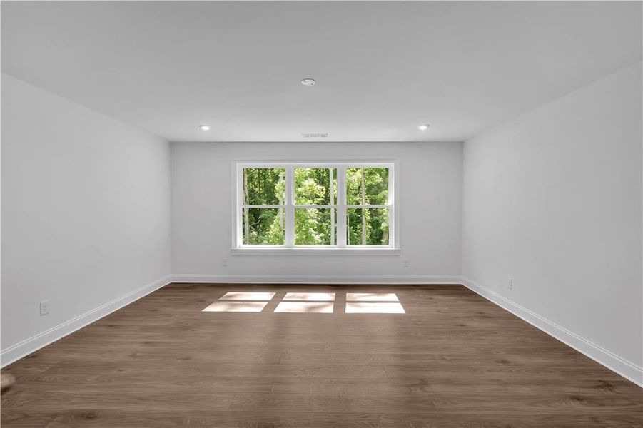 Spacious, unfurnished interior of a new home in Ford Landing, Acworth (Image 51).
