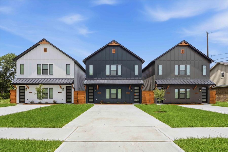 Front exterior of a new home in , Houston, TX, highlighting curb appeal (Image 2). Front exterior of a new home in , Houston, TX, highlighting curb appeal (Image 2).